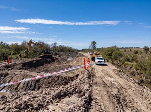Comenzó la construcción de una calzada sumergible entre Concordia y Federación - imagen de origen