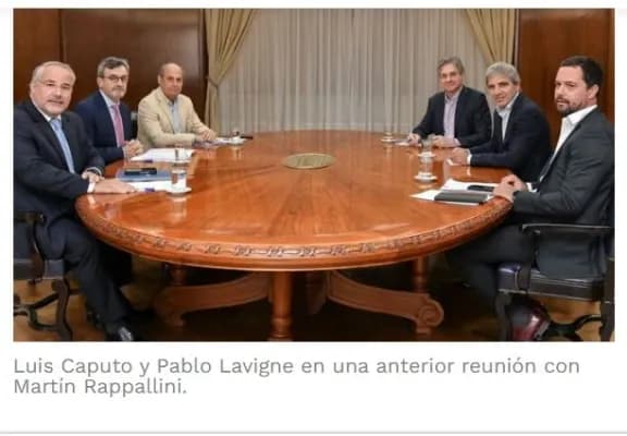La UIA se fue de Economía con las manos vacías: empresarios hablan de una reunión "decepcionante" - imagen de origen