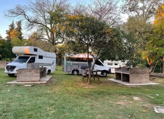 Concejales de Paraná aprobaron una ordenanza para regular y potenciar el turismo en motorhomes y casillas - imagen de origen