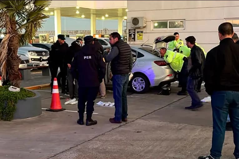 Secuestraron miles de dosis de éxtasis y 40 kilos de cristal tras operativo en Autovía 14: hay seis detenidos - imagen de origen