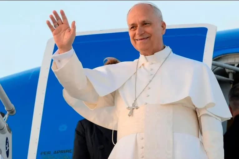 Oficializaron el feriado por la visita del Papa León XIV a la Argentina - imagen de origen