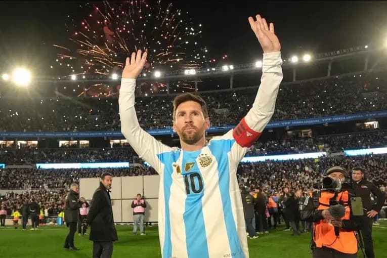 Messi cierra su ciclo en la Selección: más de 200 partidos, 125 goles y una Copa del Mundo - imagen de origen