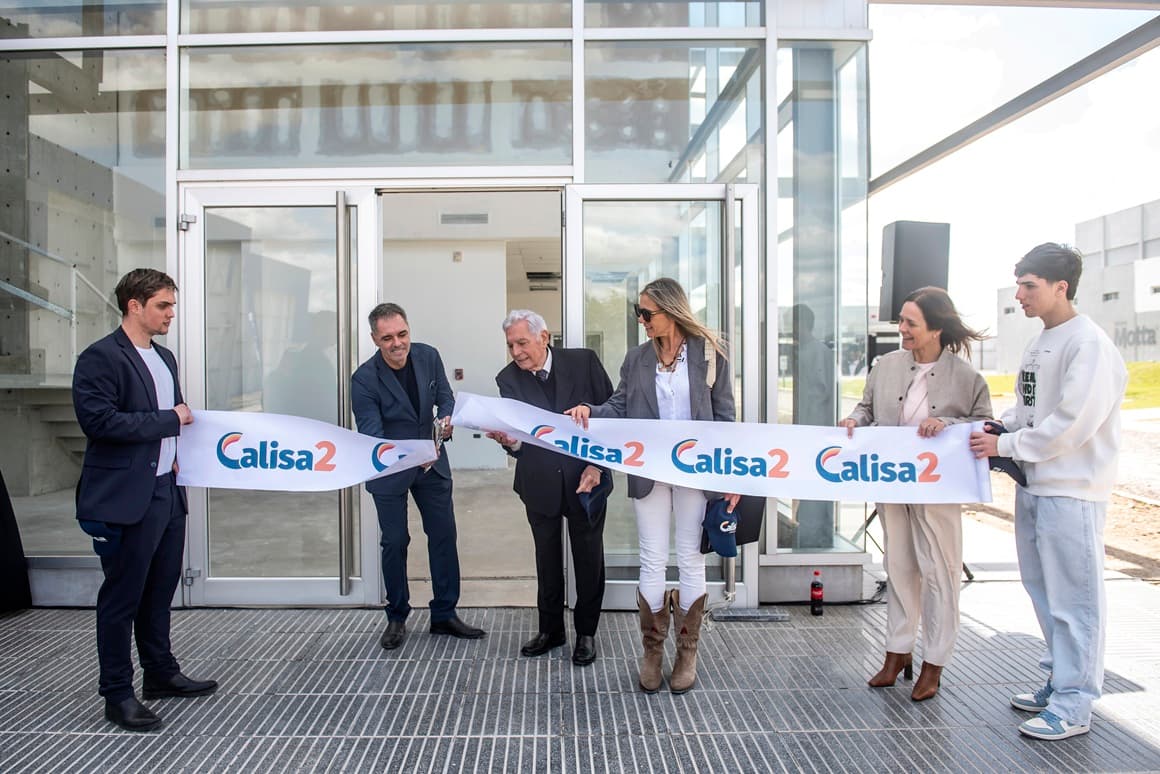 Tras ocho años y una millonaria inversión con "ingeniería financiera", se puso en marcha Calisa 2 en Racedo - Dos Florines - imagen de origen