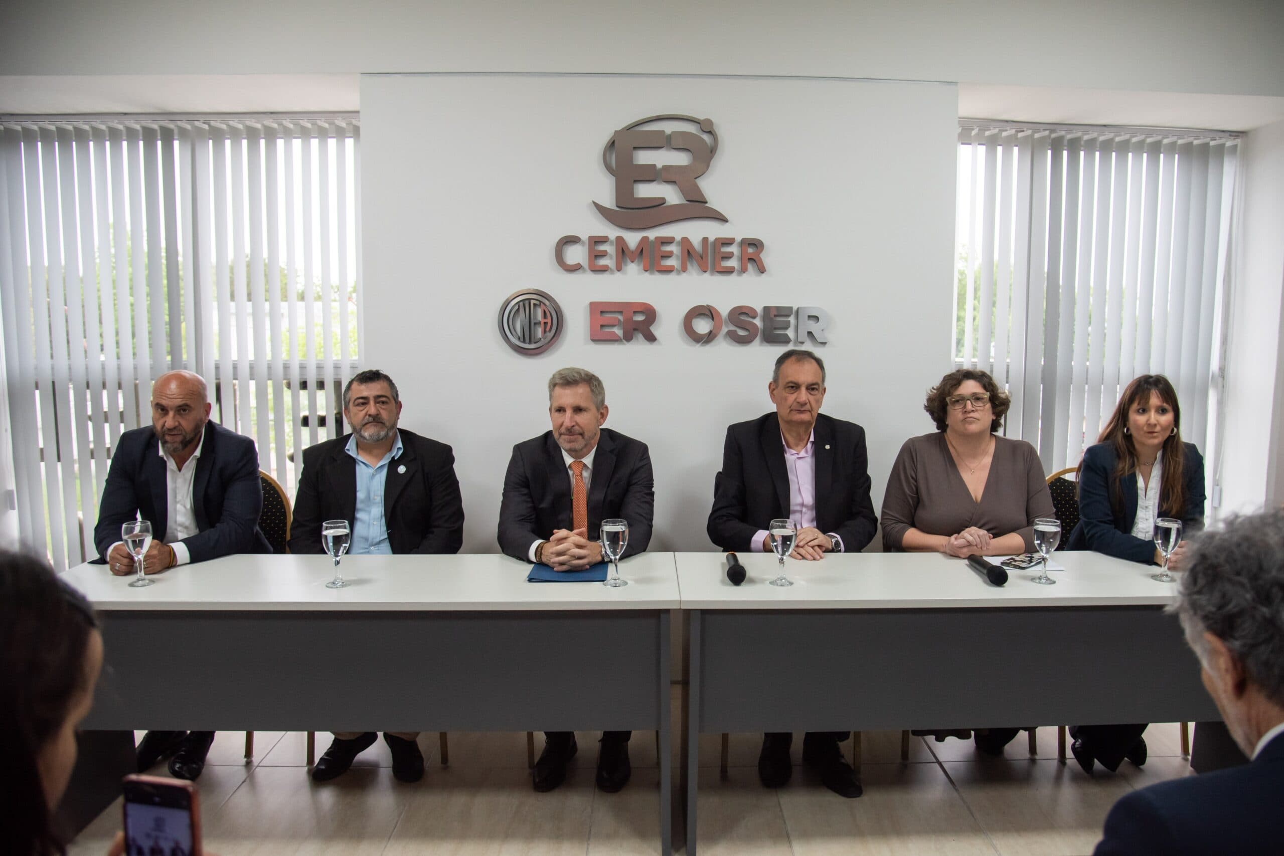 Frigerio destacó la trayectoria del Cemener: “En una década se atendieron 240.000 pacientes, con o sin obra social” - Cadena Entrerriana 96.5MHz LRS 798 - imagen de origen