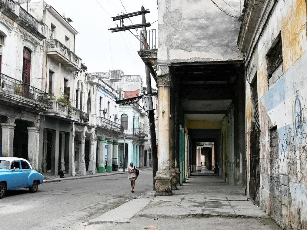 Trump dijo que hará un acuerdo con Cuba y descartó una intervención militar - imagen de origen