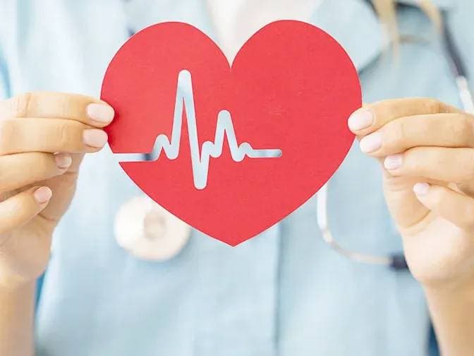 El motor que no descansa: mitos, verdades y cuidados de nuestro corazón a cada edad - imagen de origen