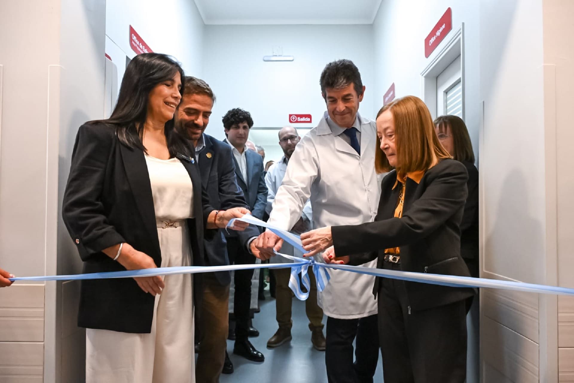 Aluani acompañó la inauguración de la Unidad Coronaria de La Entrerriana y destacó el RINI - imagen del Gobierno de Entre Rios