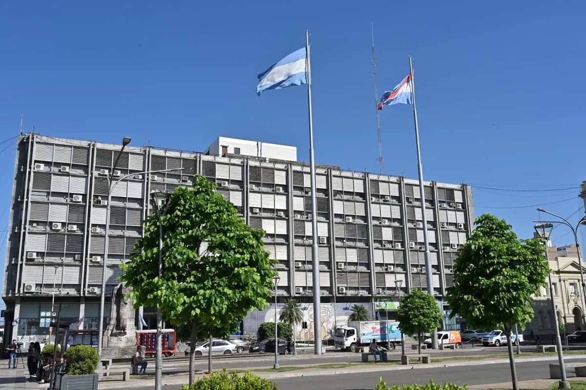El próximo jueves los docentes cobran el complemento salarial de septiembre con el aumento del 3,5 por ciento - imagen de origen
