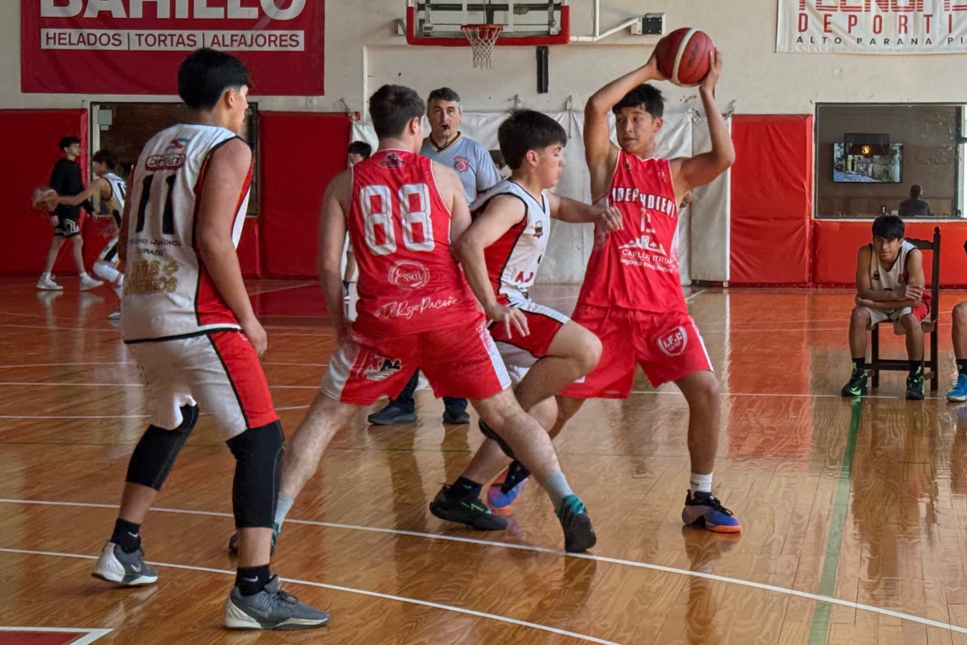 Los Juegos Deportivos Juveniles Evita completaron su instancia provincial en Gualeguaychú - imagen del Gobierno de Entre Rios